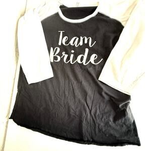 LAT Live and Tell XL women top TEAM BRIDE black whtie 100% cotton